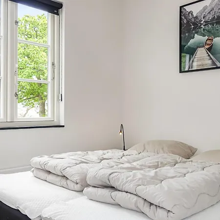 Gorgeous In With Wifi